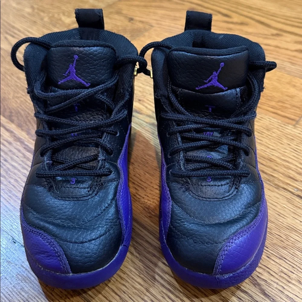 Air Jordan 12 Retro ‘Field Purple’ Sneakers/Shoes. Size 11c.